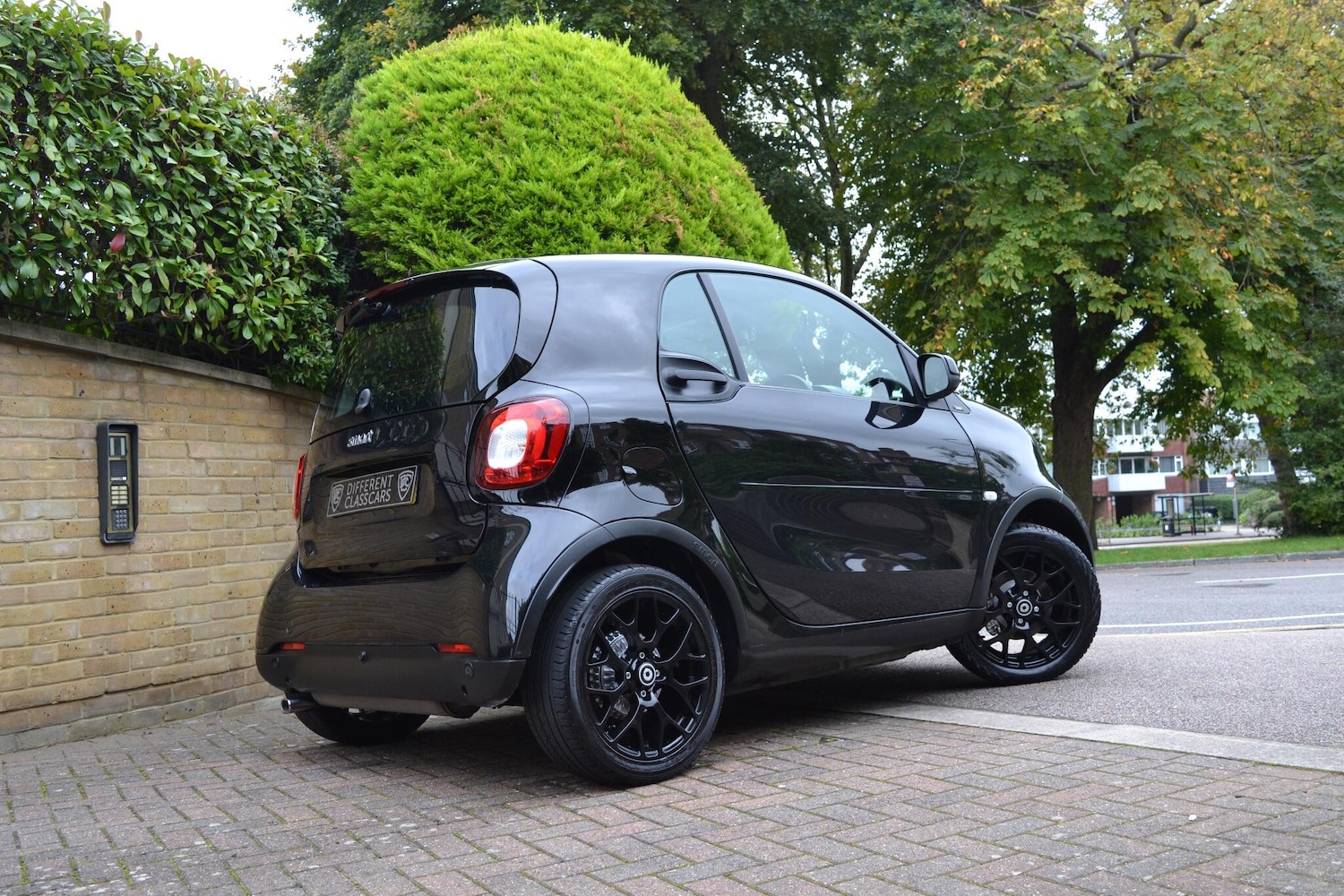 Used smart fortwo 2017 for sale - 76926401: Photo 9