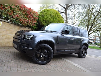 Used Land Rover Defender 2022 for sale - 77574894: Photo