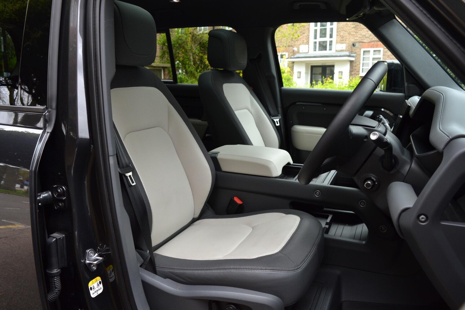 Used Land Rover Defender 2022 for sale - 77574894: Photo 22