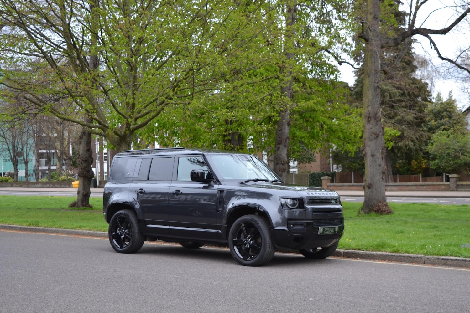 Used Land Rover Defender 2022 for sale - 77574894: Photo 3