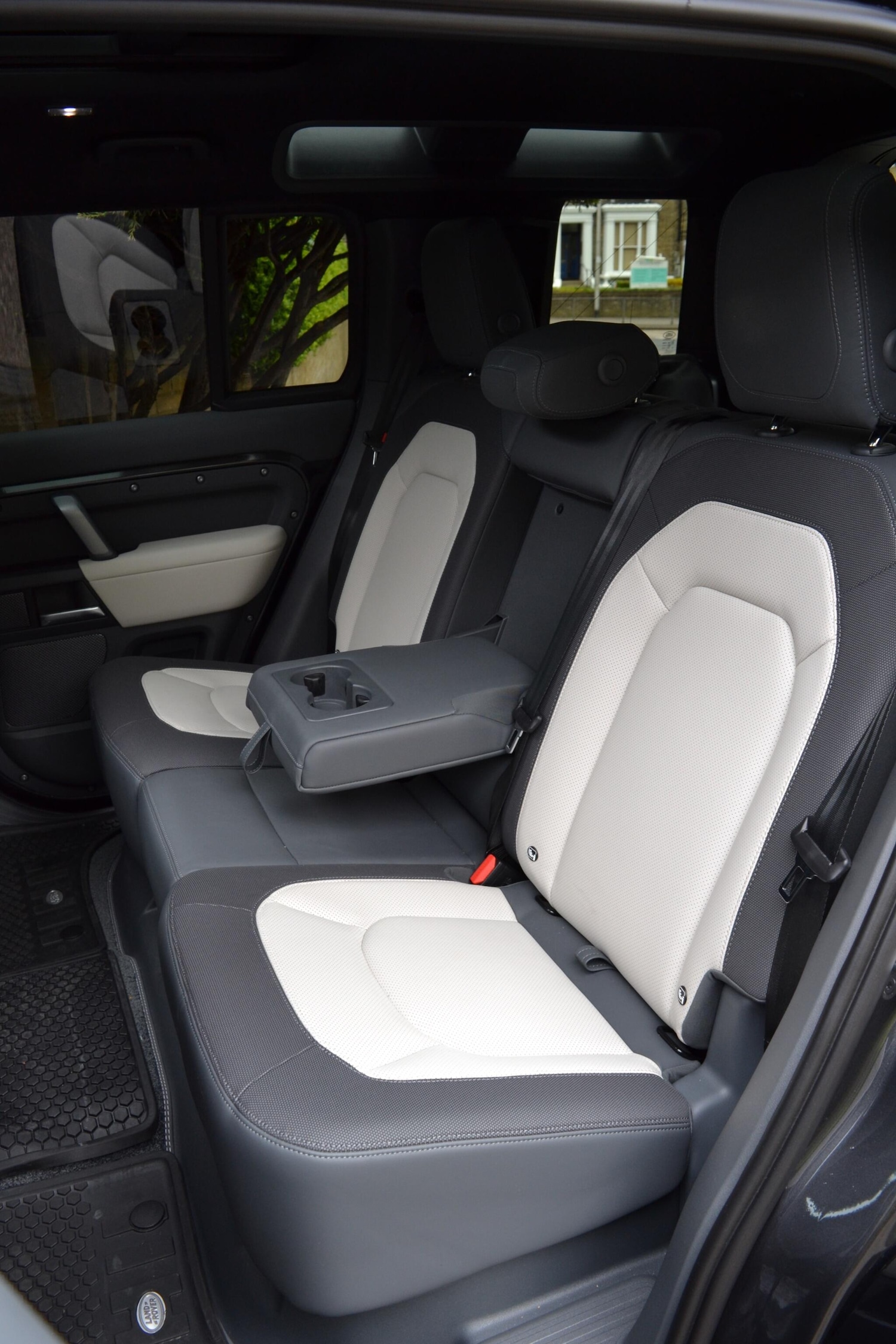 Used Land Rover Defender 2022 for sale - 77574894: Photo 38