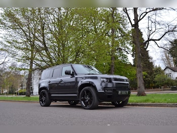 Used Land Rover Defender 2022 for sale - 77574894: Photo