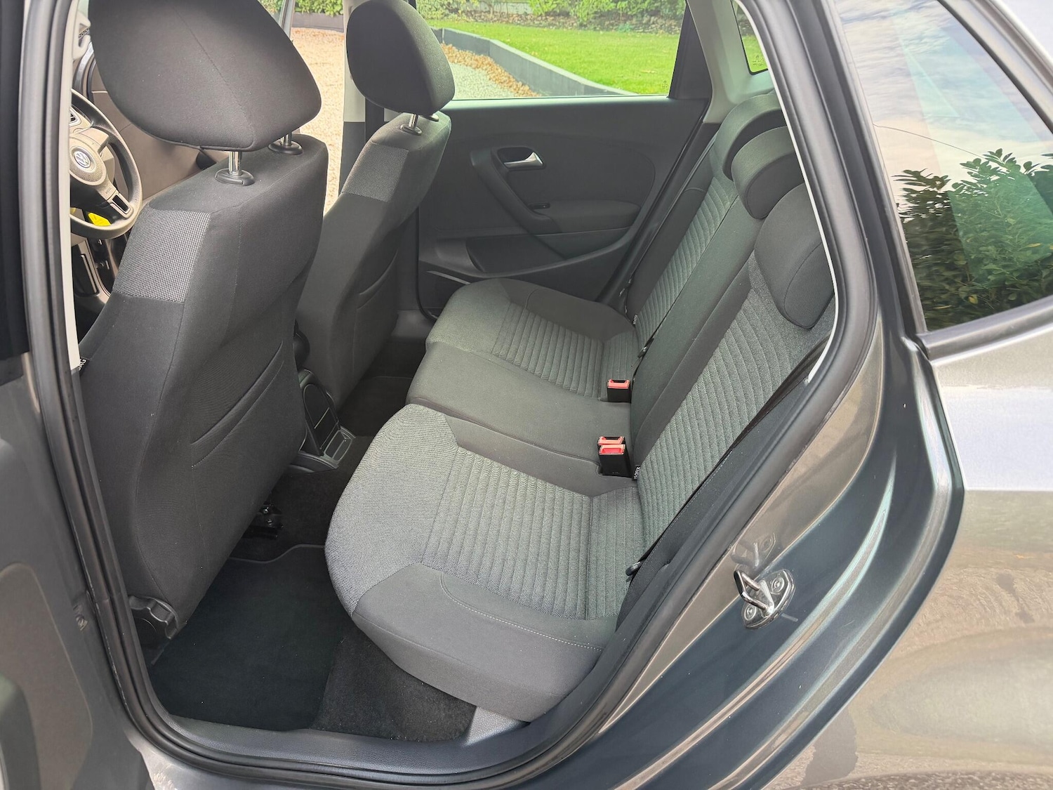 Used Volkswagen Polo 2012 for sale - 76539138: Photo 27