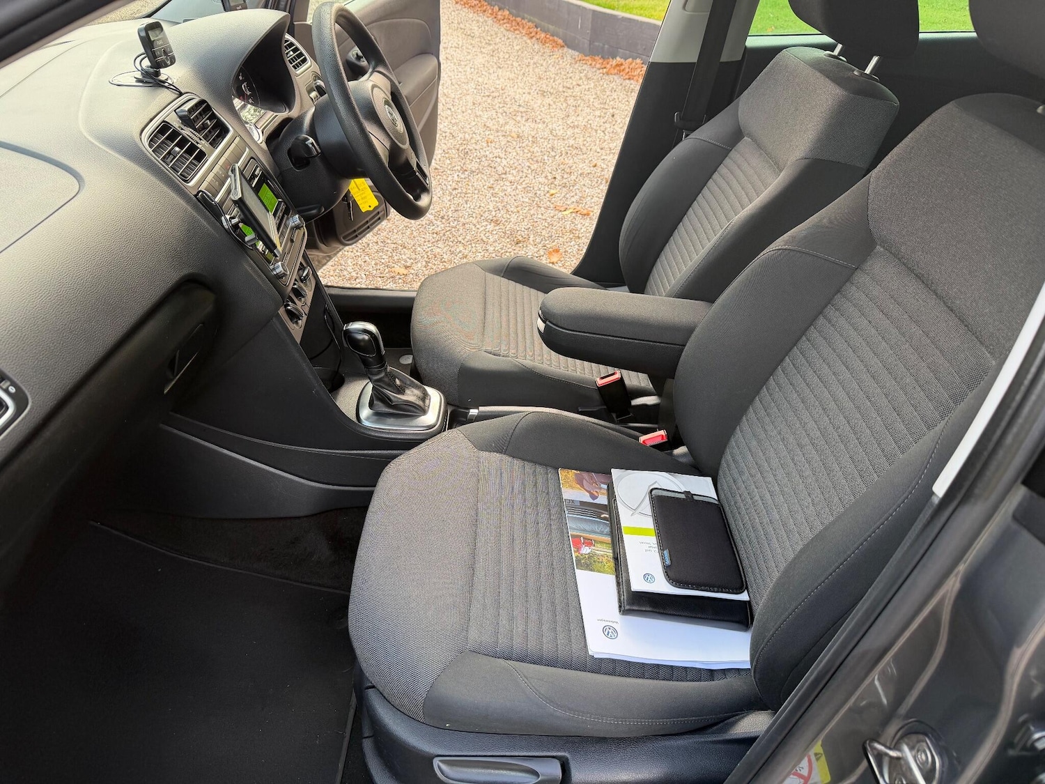 Used Volkswagen Polo 2012 for sale - 76539138: Photo 28