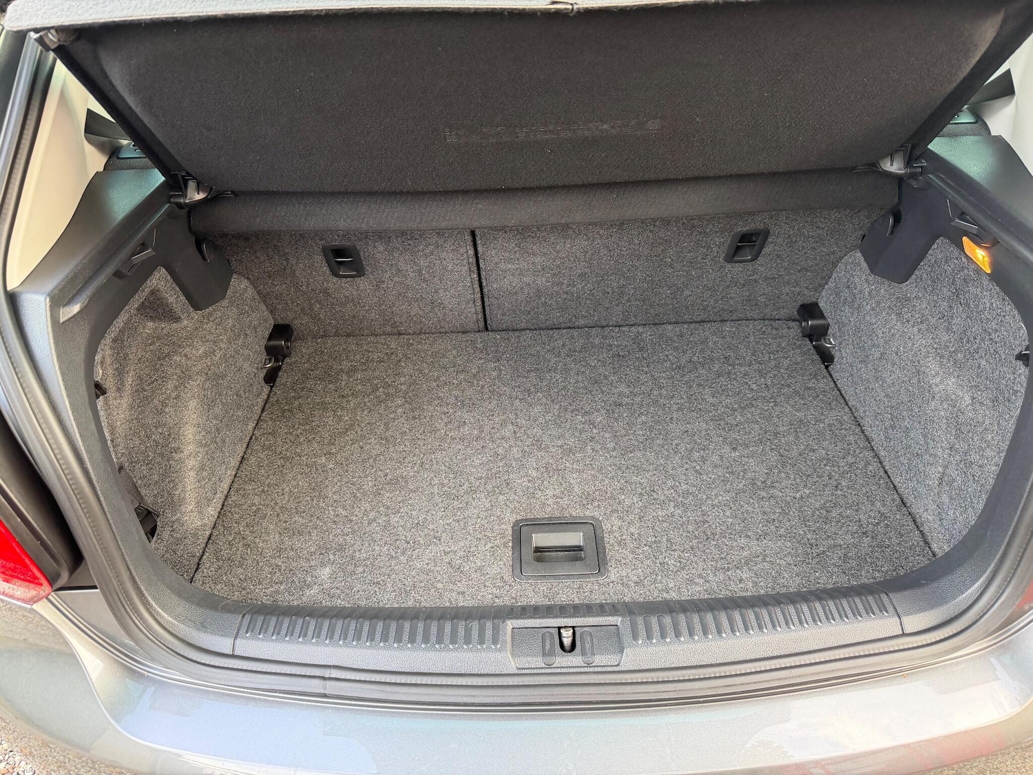 Used Volkswagen Polo 2012 for sale - 76539138: Photo 29