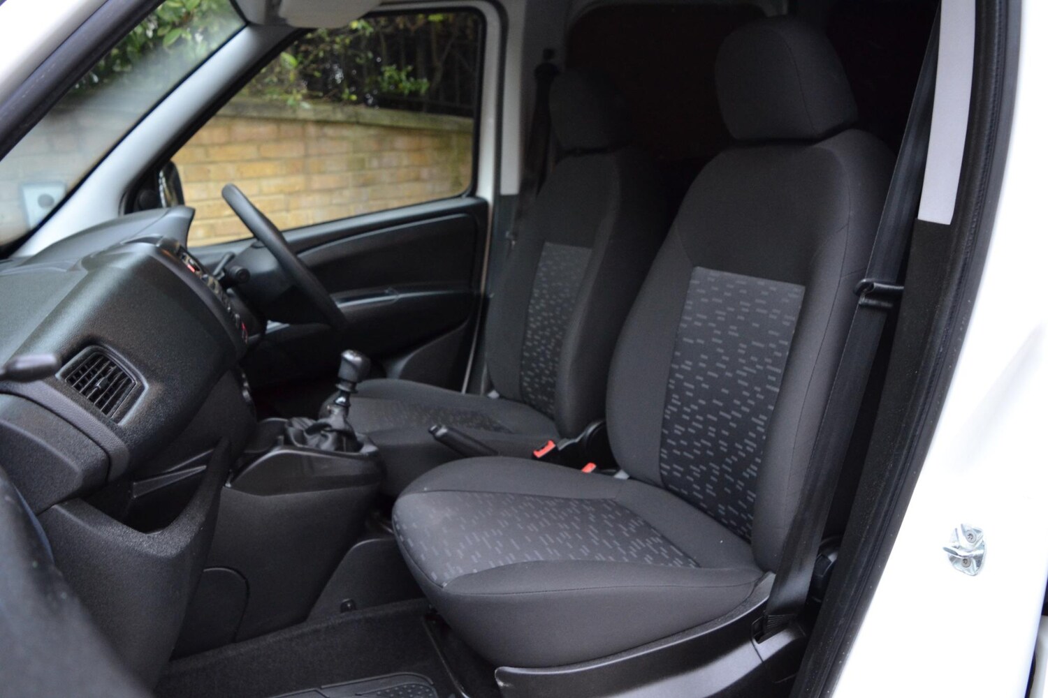 Used Vauxhall Combo 2017 for sale - 76377831: Photo 22