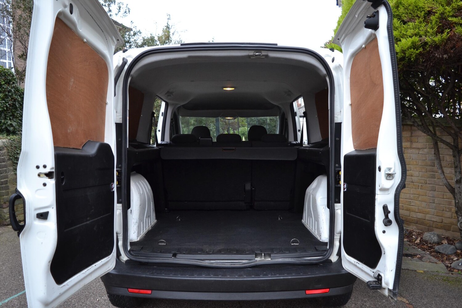 Used Vauxhall Combo 2017 for sale - 76377831: Photo 23