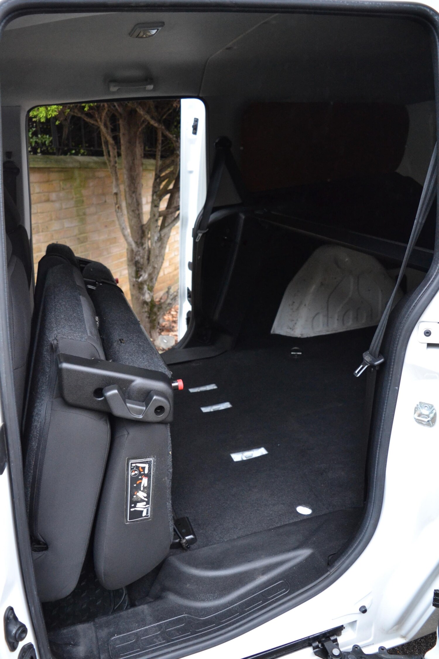 Used Vauxhall Combo 2017 for sale - 76377831: Photo 34