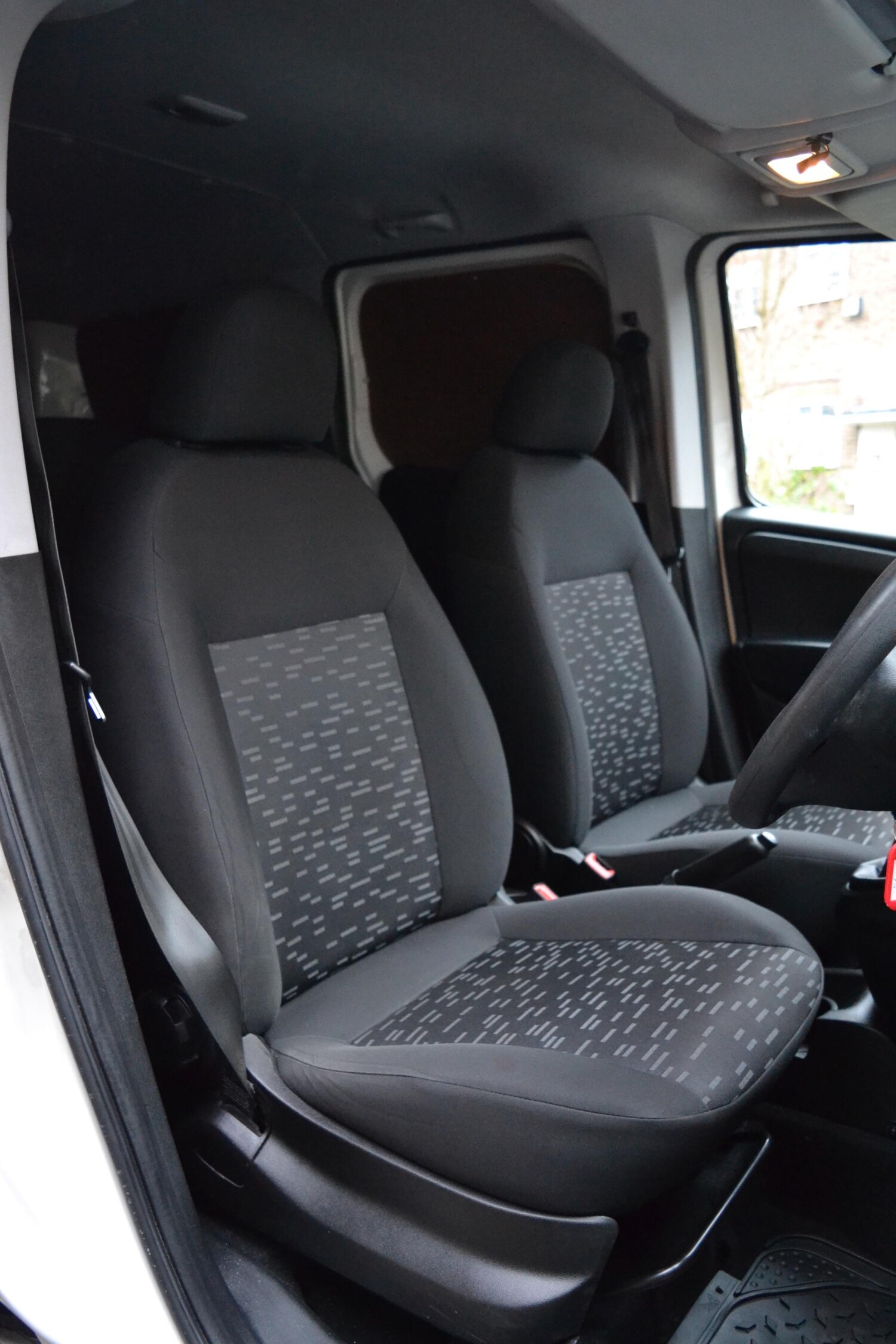 Used Vauxhall Combo 2017 for sale - 76377831: Photo 40