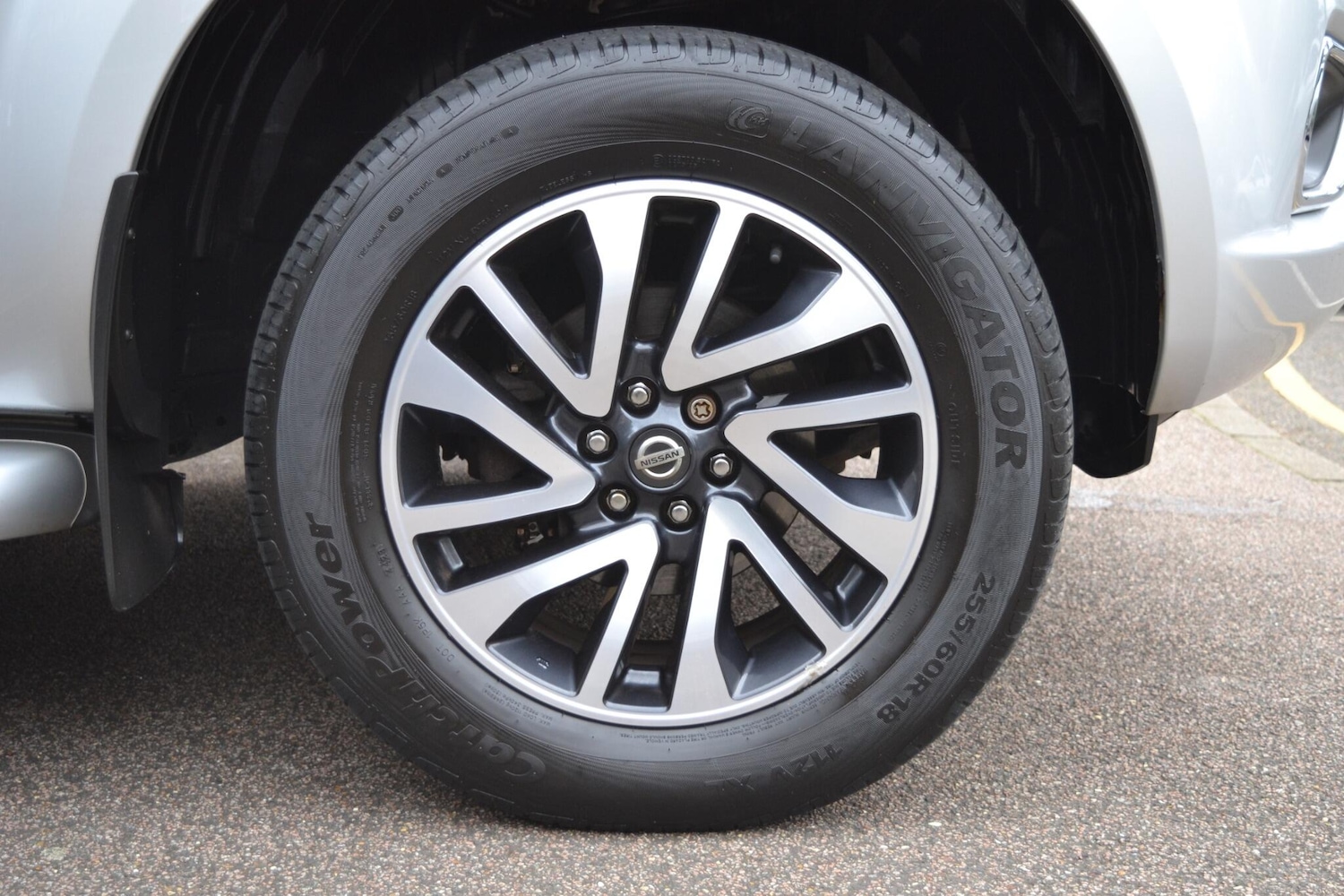 Used Nissan Navara 2019 for sale - 77469086: Photo 39