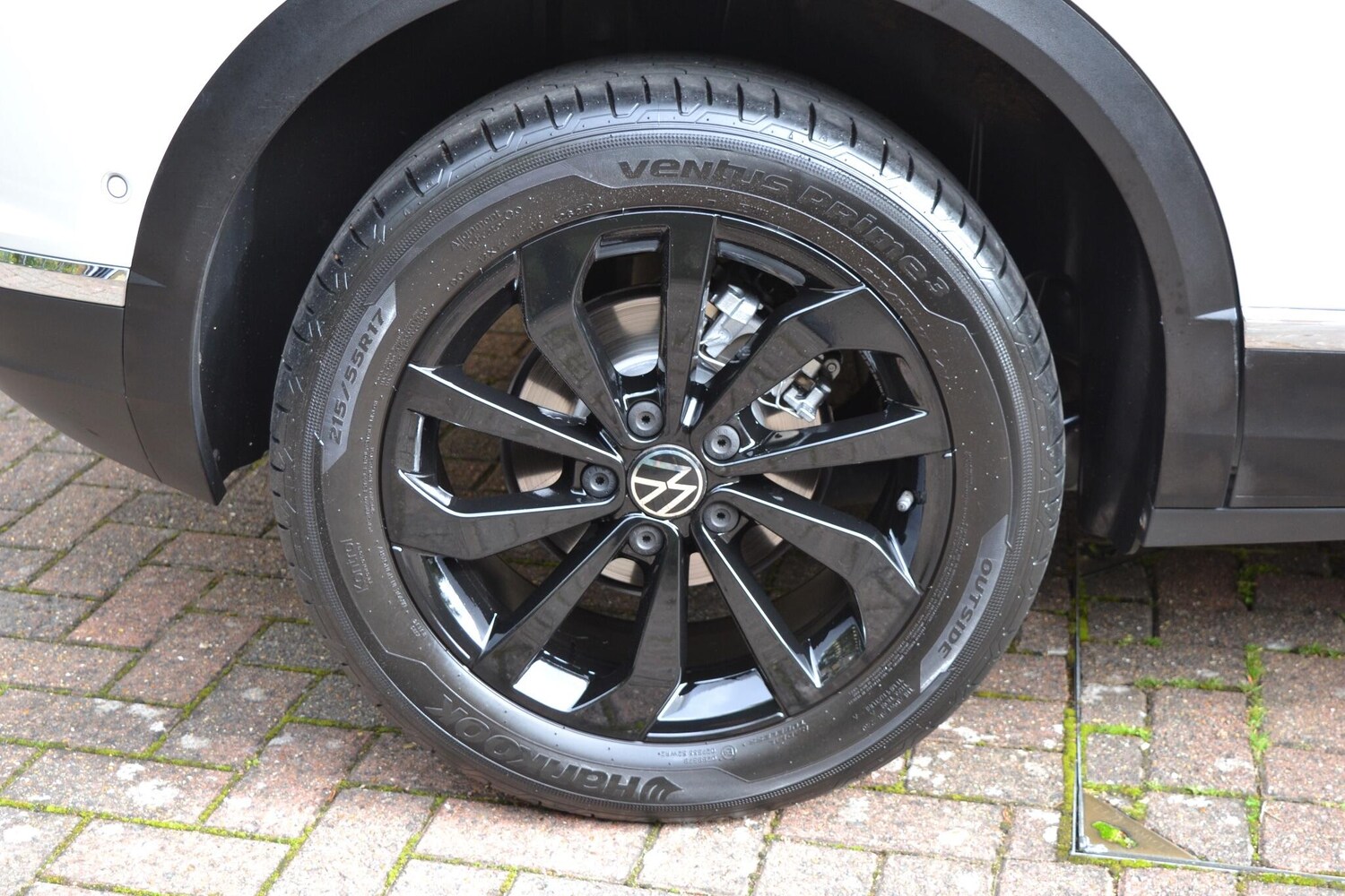 Used Volkswagen T-Roc 2023 for sale - 76377445: Photo 12