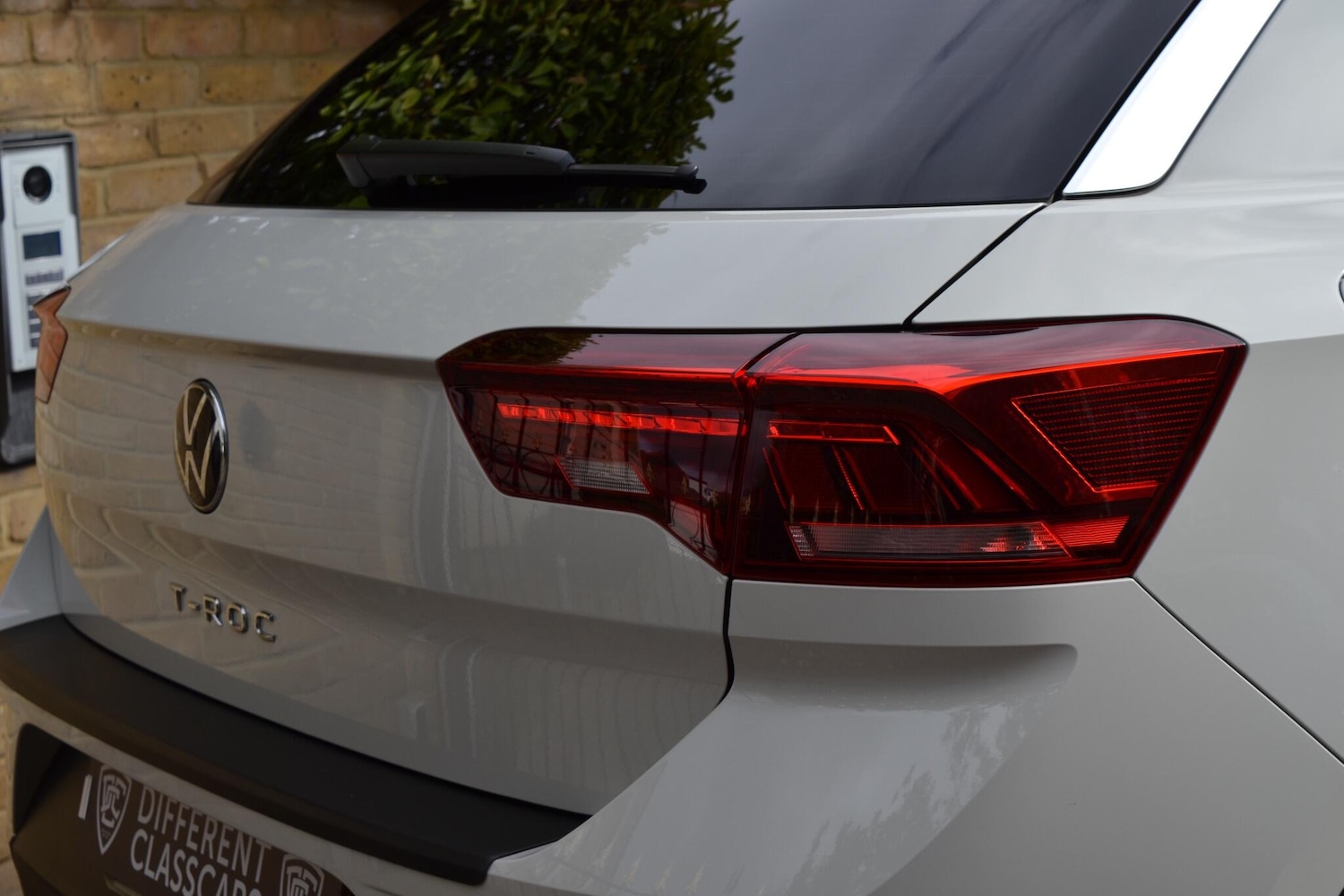 Used Volkswagen T-Roc 2023 for sale - 76377445: Photo 36