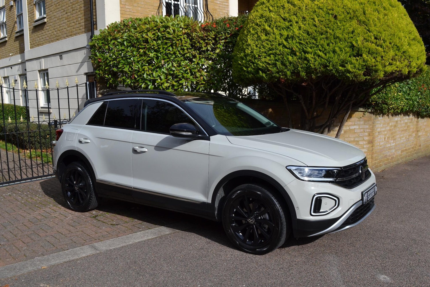Used Volkswagen T-Roc 2023 for sale - 76377445: Photo 41