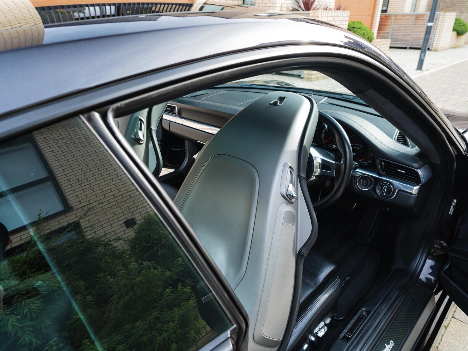 Used Porsche 911 for sale - 77671931: Photo 57