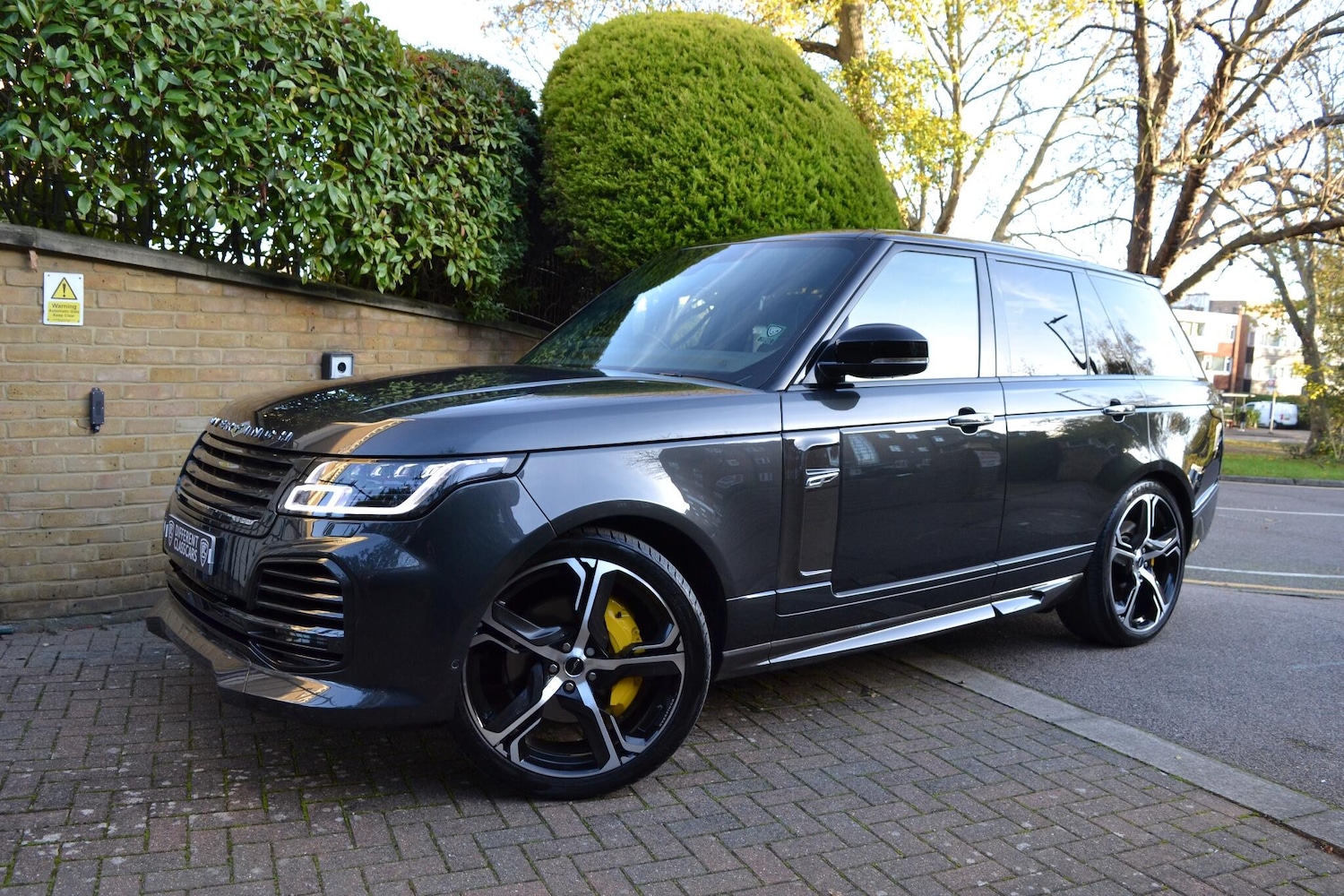 Used Land Rover Range Rover 2021 for sale - 76715469: Photo 1