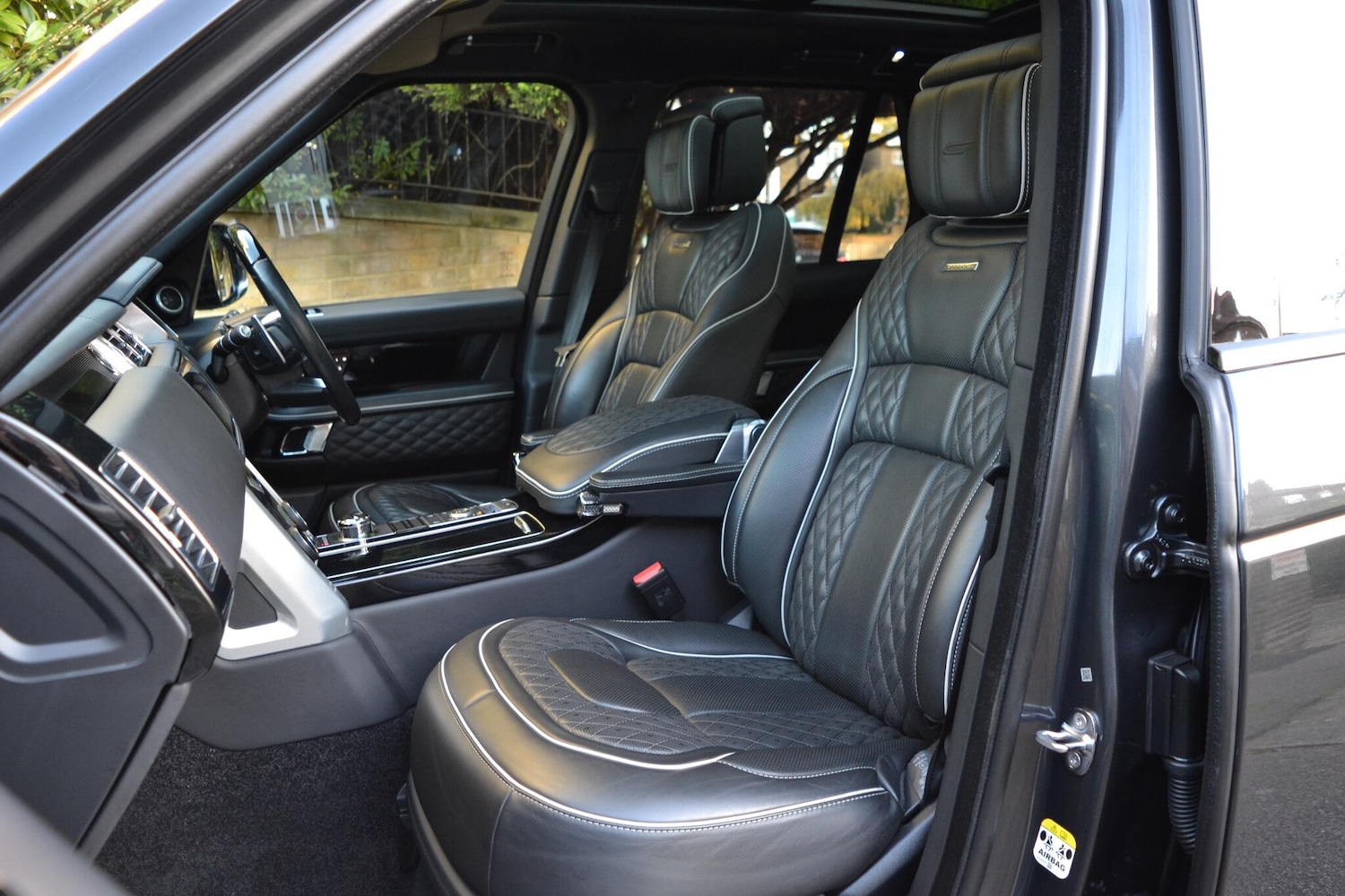 Used Land Rover Range Rover 2021 for sale - 76715469: Photo 37