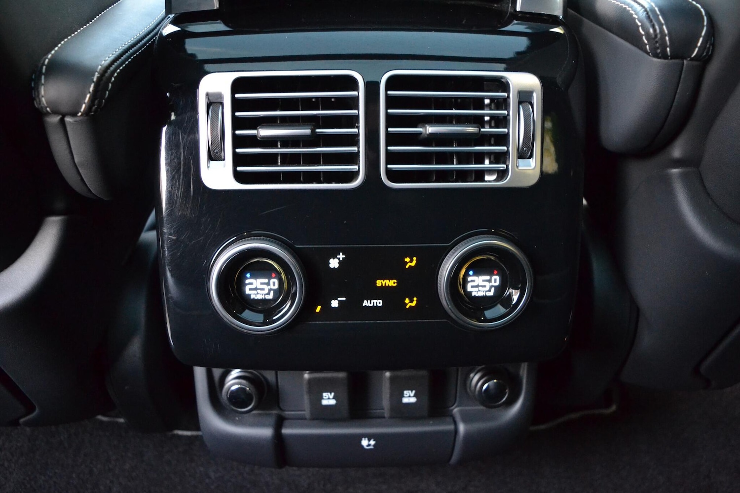 Used Land Rover Range Rover 2021 for sale - 76715469: Photo 76