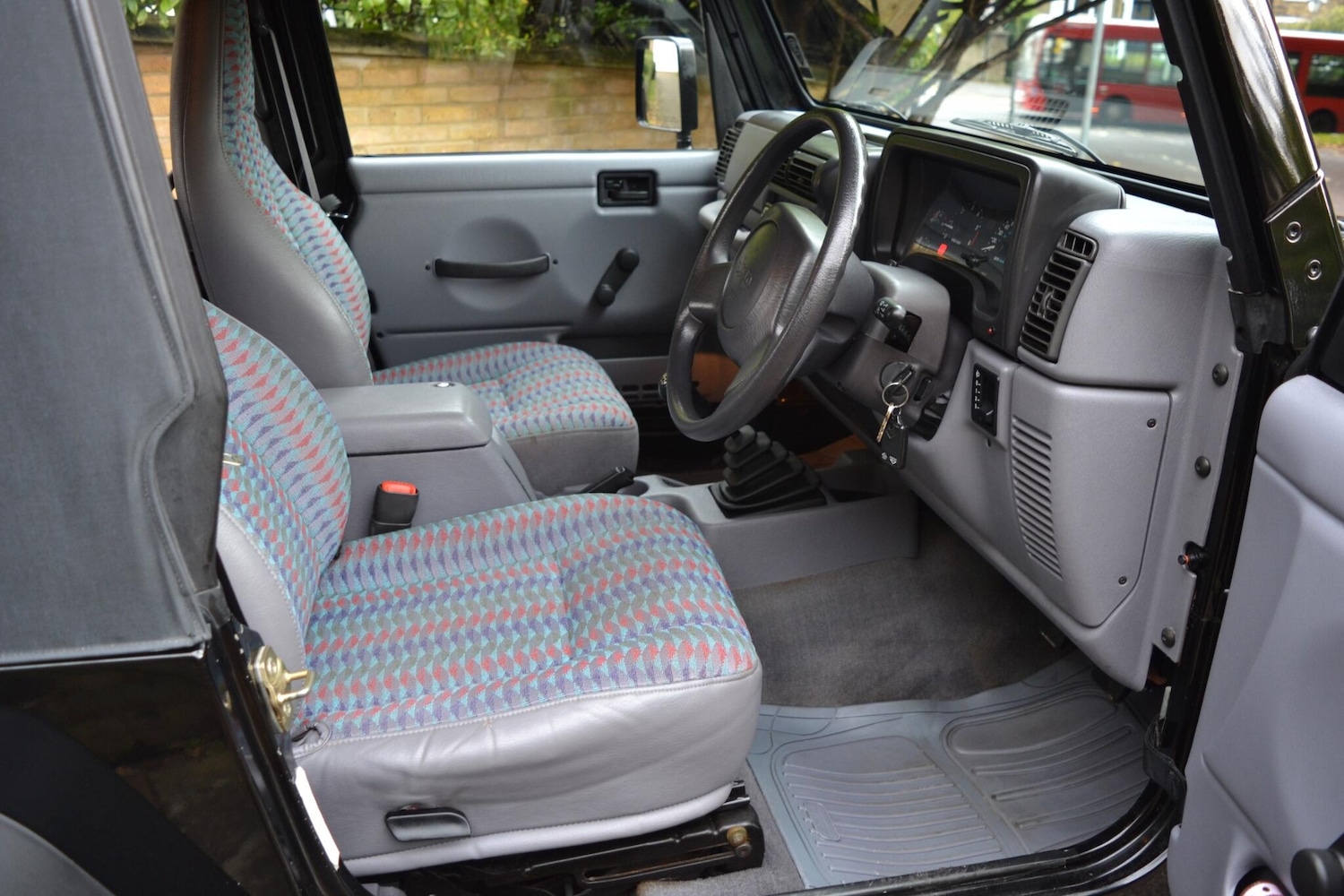 Used Jeep Wrangler 1997 for sale - 76715067: Photo 27