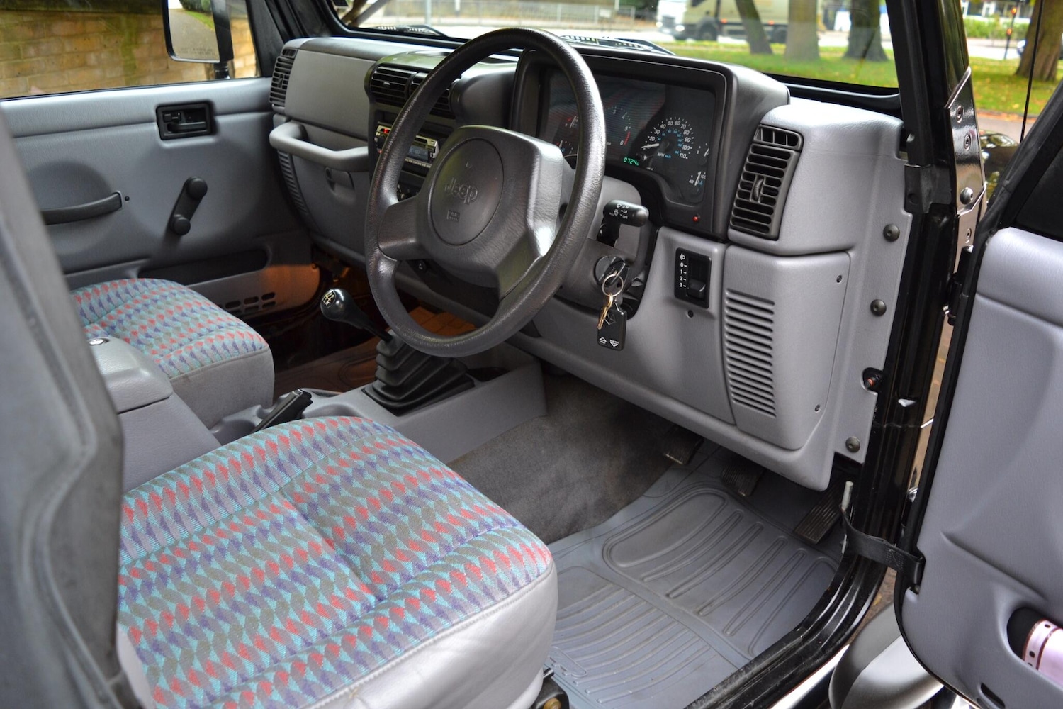 Used Jeep Wrangler 1997 for sale - 76715067: Photo 28