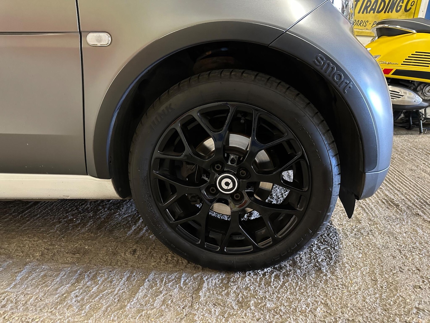 Used smart fortwo 2017 for sale - 76377505: Photo 6