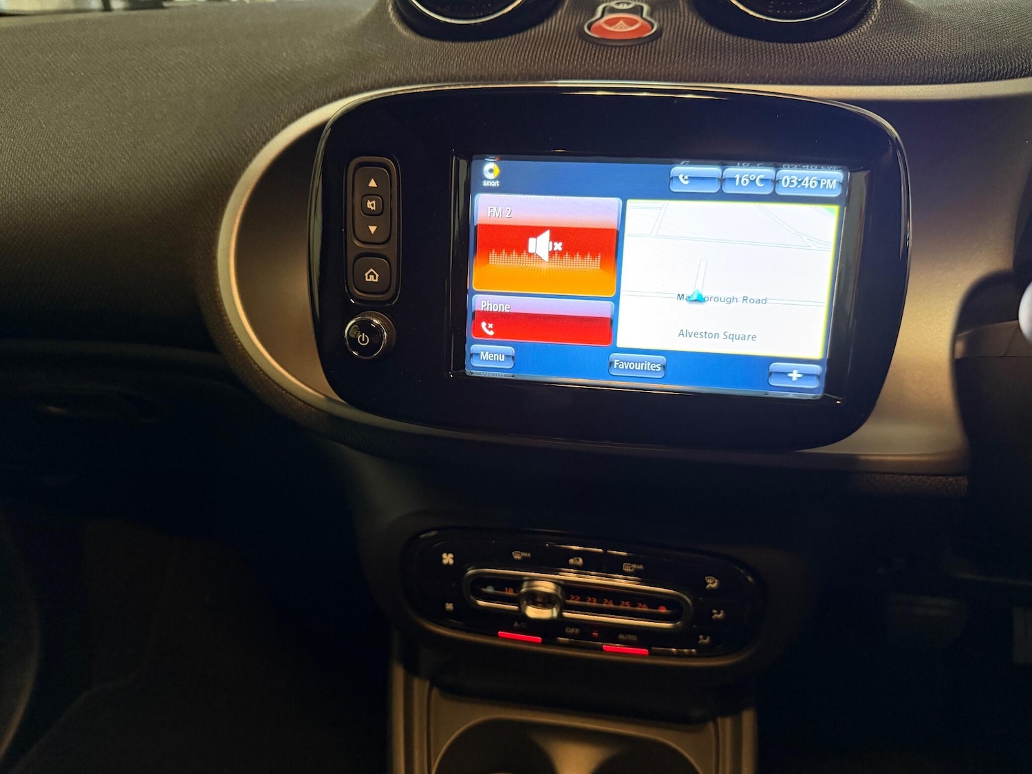 Used smart fortwo 2018 for sale - 76433186: Photo 12