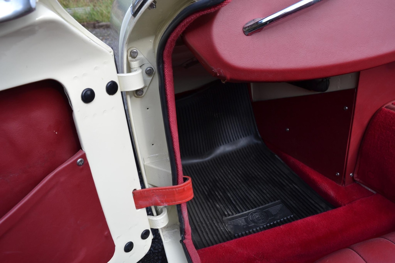 Used Austin Healey 1961 for sale - 76377755: Photo 32