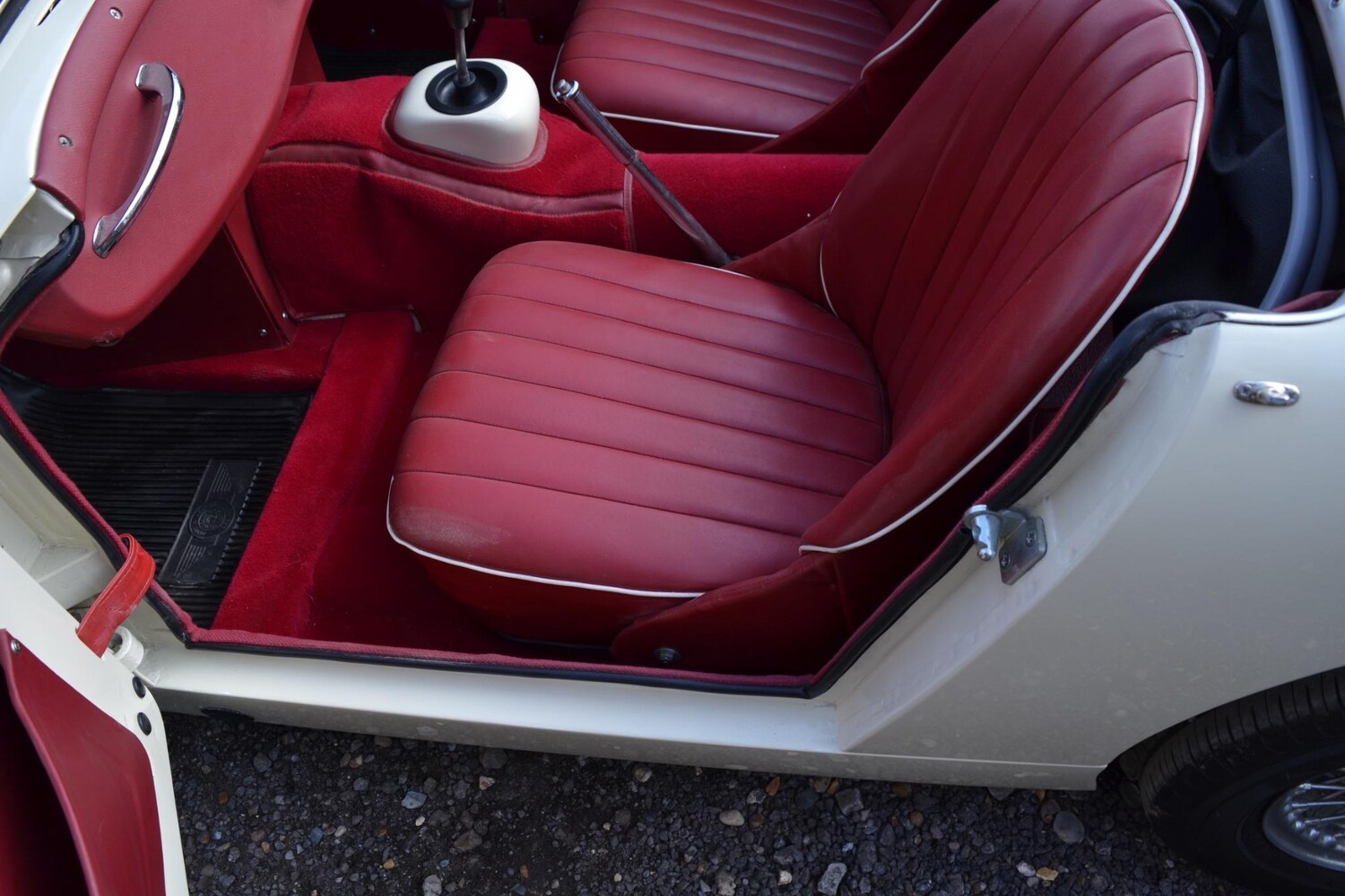 Used Austin Healey 1961 for sale - 76377755: Photo 34