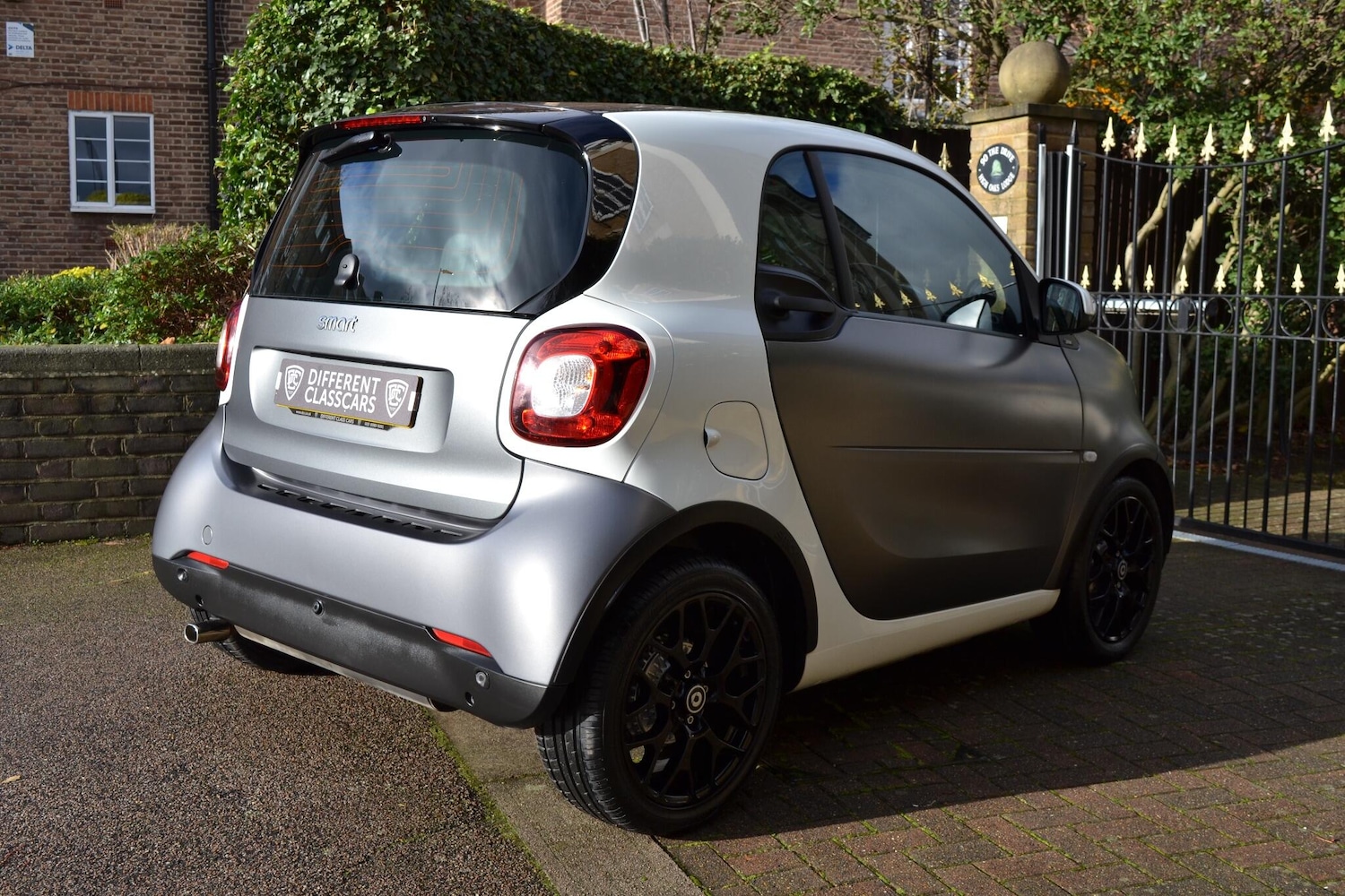 Used smart fortwo 2017 for sale - 76759553: Photo 17