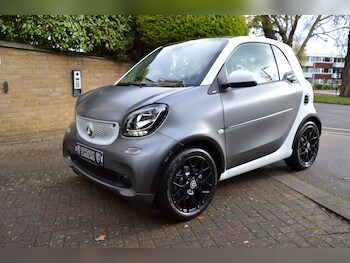 Used smart fortwo 2017 for sale - 76759553: Photo