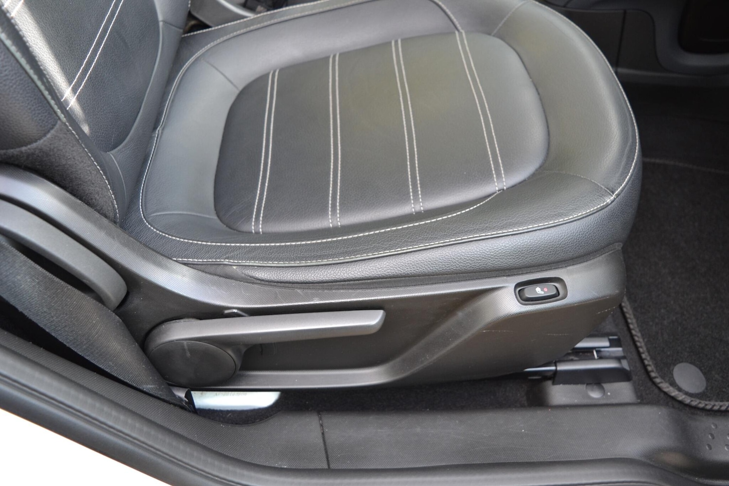 Used smart fortwo 2017 for sale - 76759553: Photo 21