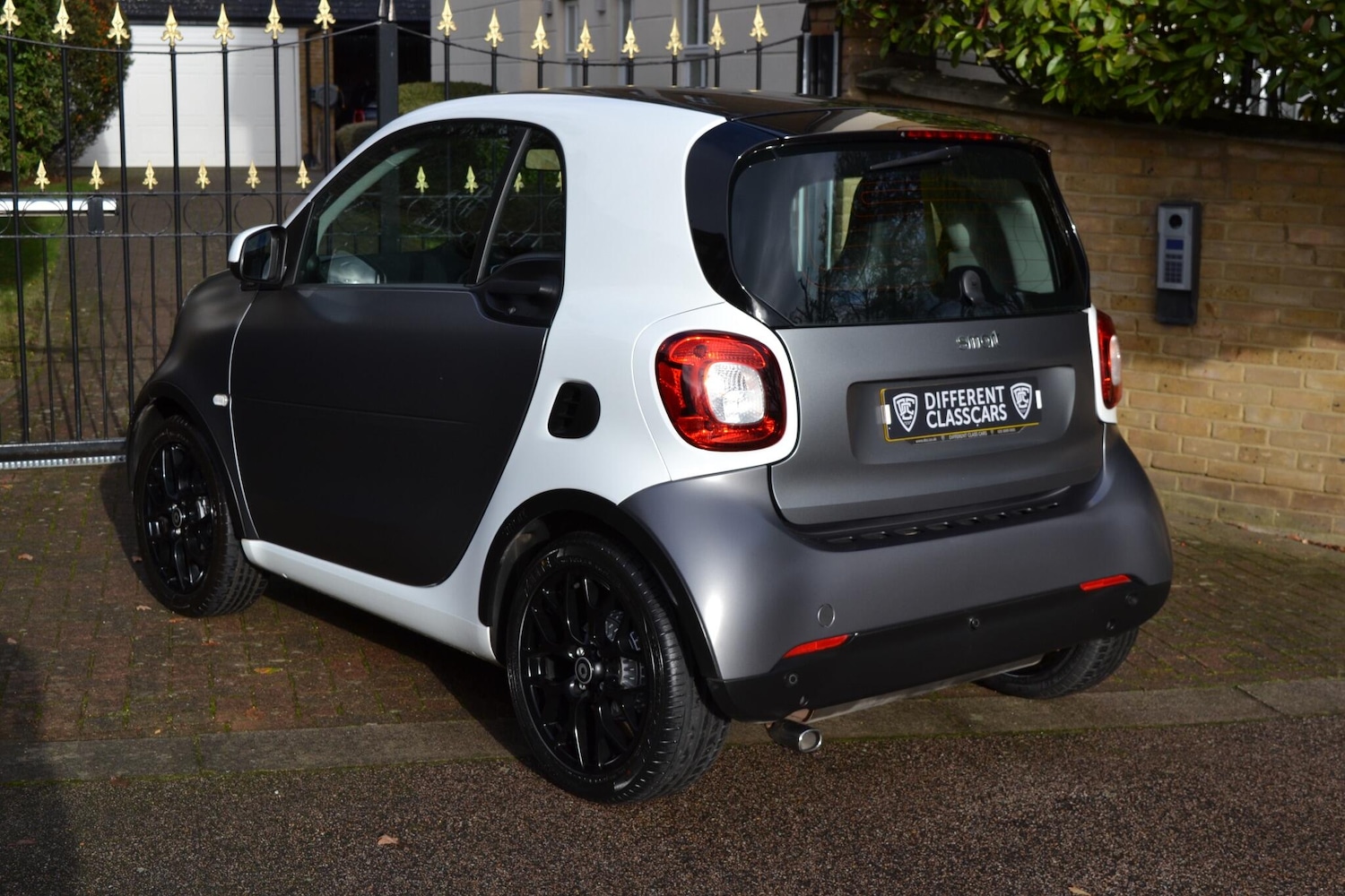Used smart fortwo 2017 for sale - 76759553: Photo 25