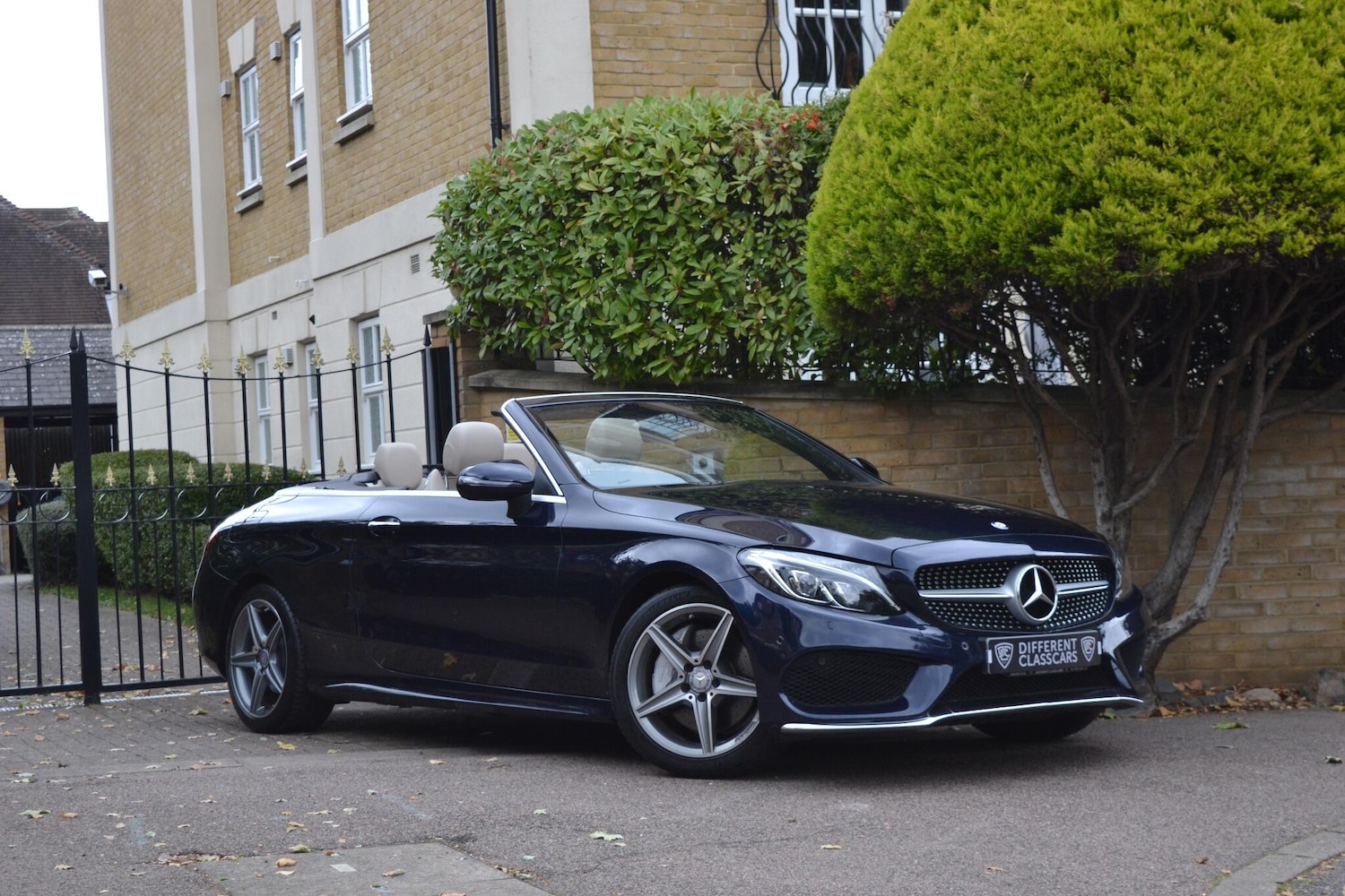 Used Mercedes-Benz C Class 2016 for sale - 76377305: Photo 8