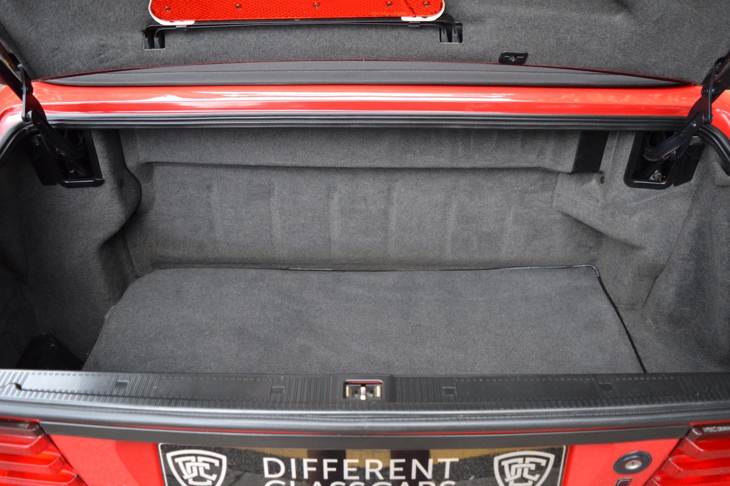 Used Mercedes-Benz S Class 1993 for sale - 76377613: Photo 9