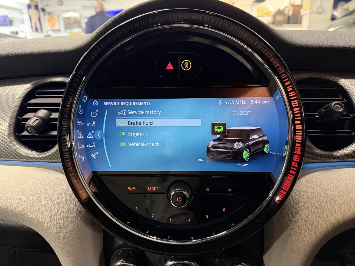 Used Land Rover Defender 2021 for sale - 77387047: Photo 13