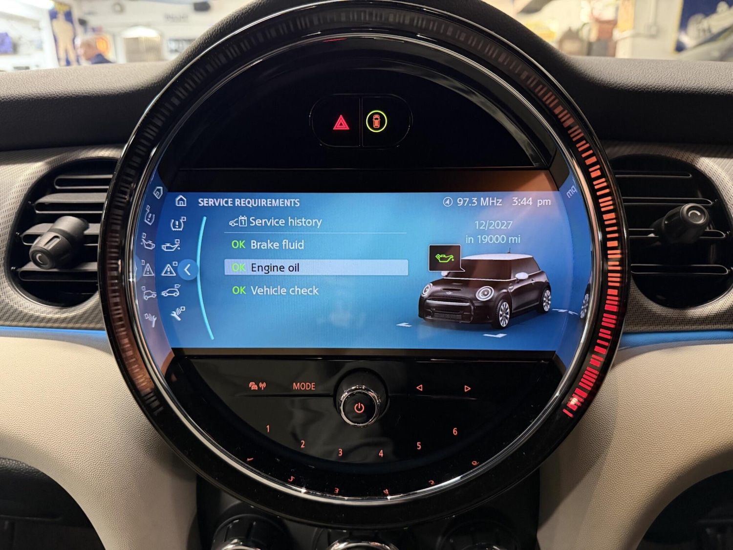 Used Land Rover Defender 2021 for sale - 77387047: Photo 14