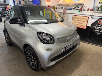 Used smart fortwo 2017 for sale - 79621284: Photo
