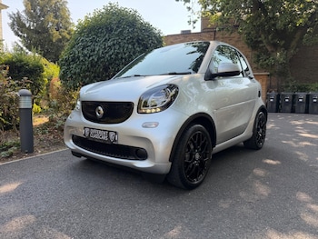 Used smart fortwo 2018 for sale - 79533543: Photo
