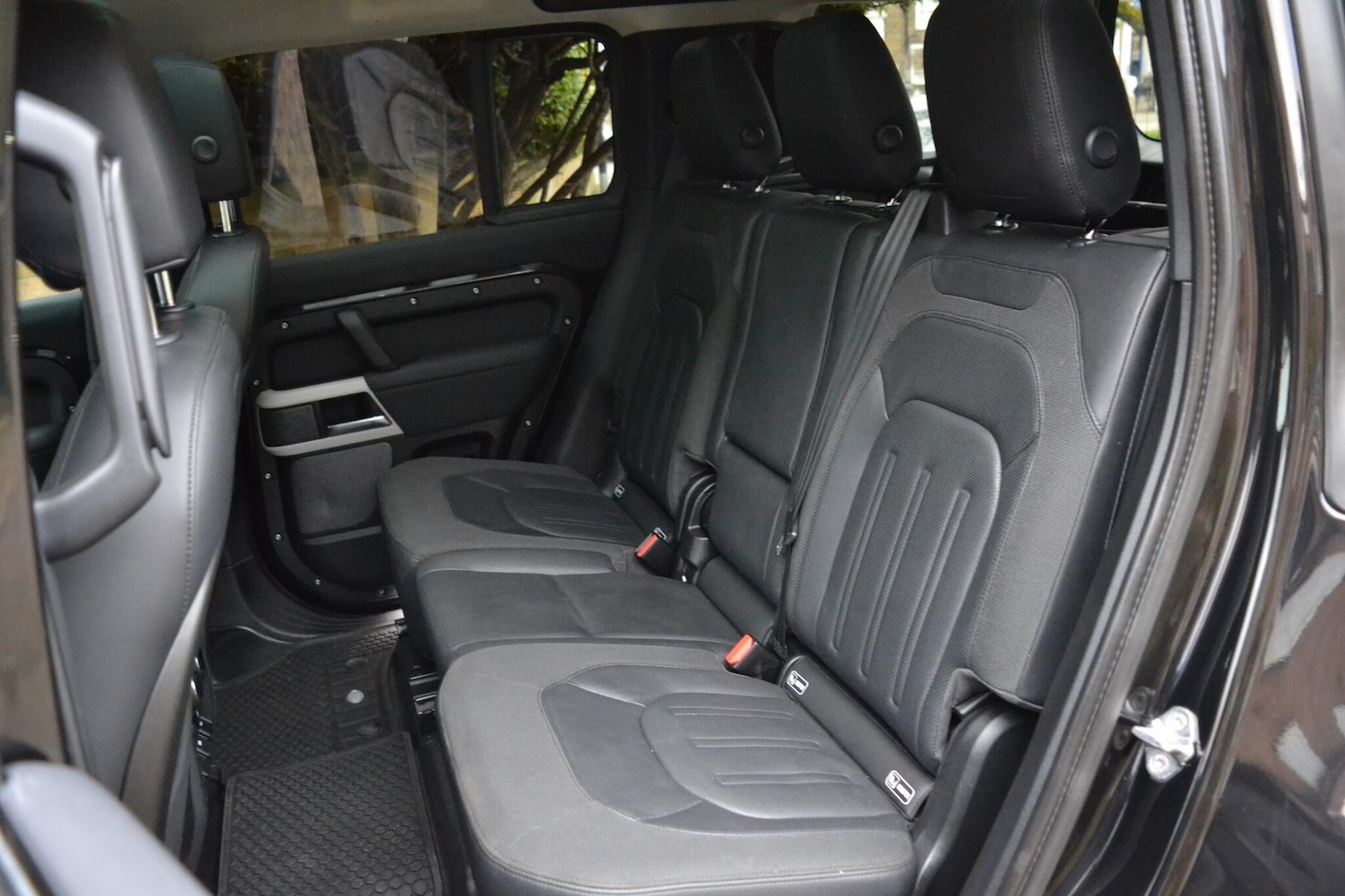 Used Land Rover Defender 110 2020 for sale - 77238381: Photo 17