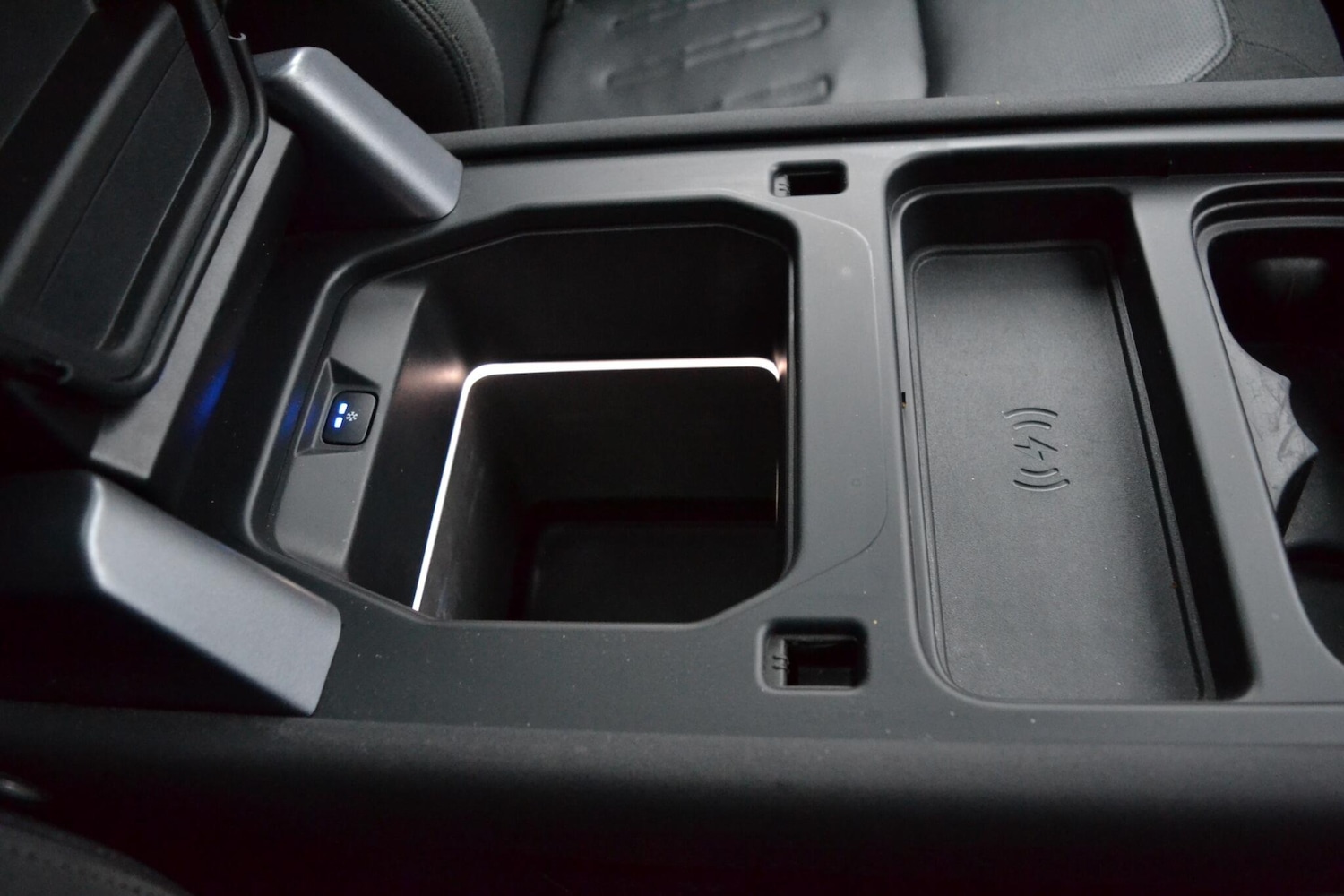 Used Land Rover Defender 110 2020 for sale - 77238381: Photo 34