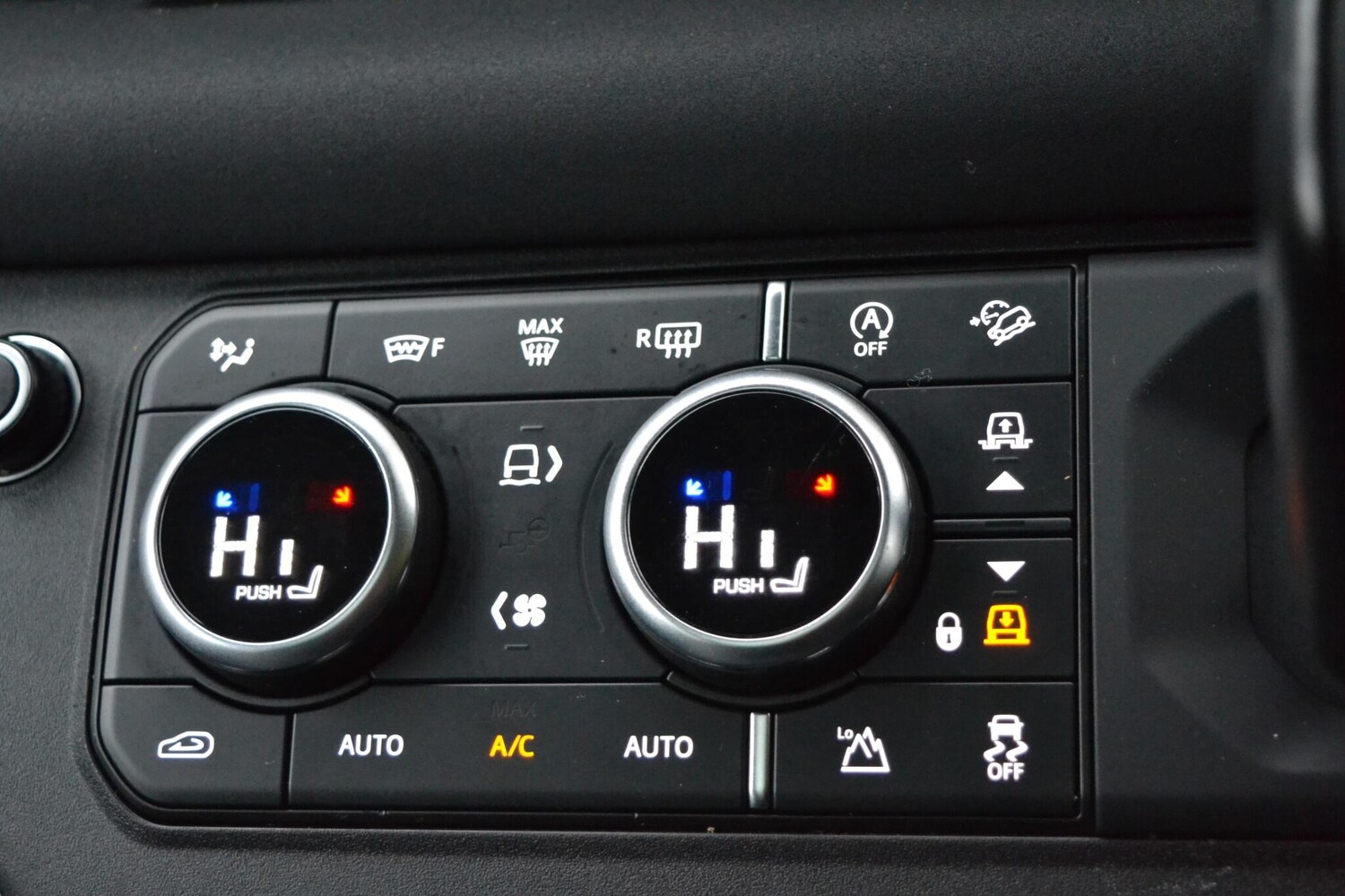 Used Land Rover Defender 110 2020 for sale - 77238381: Photo 51