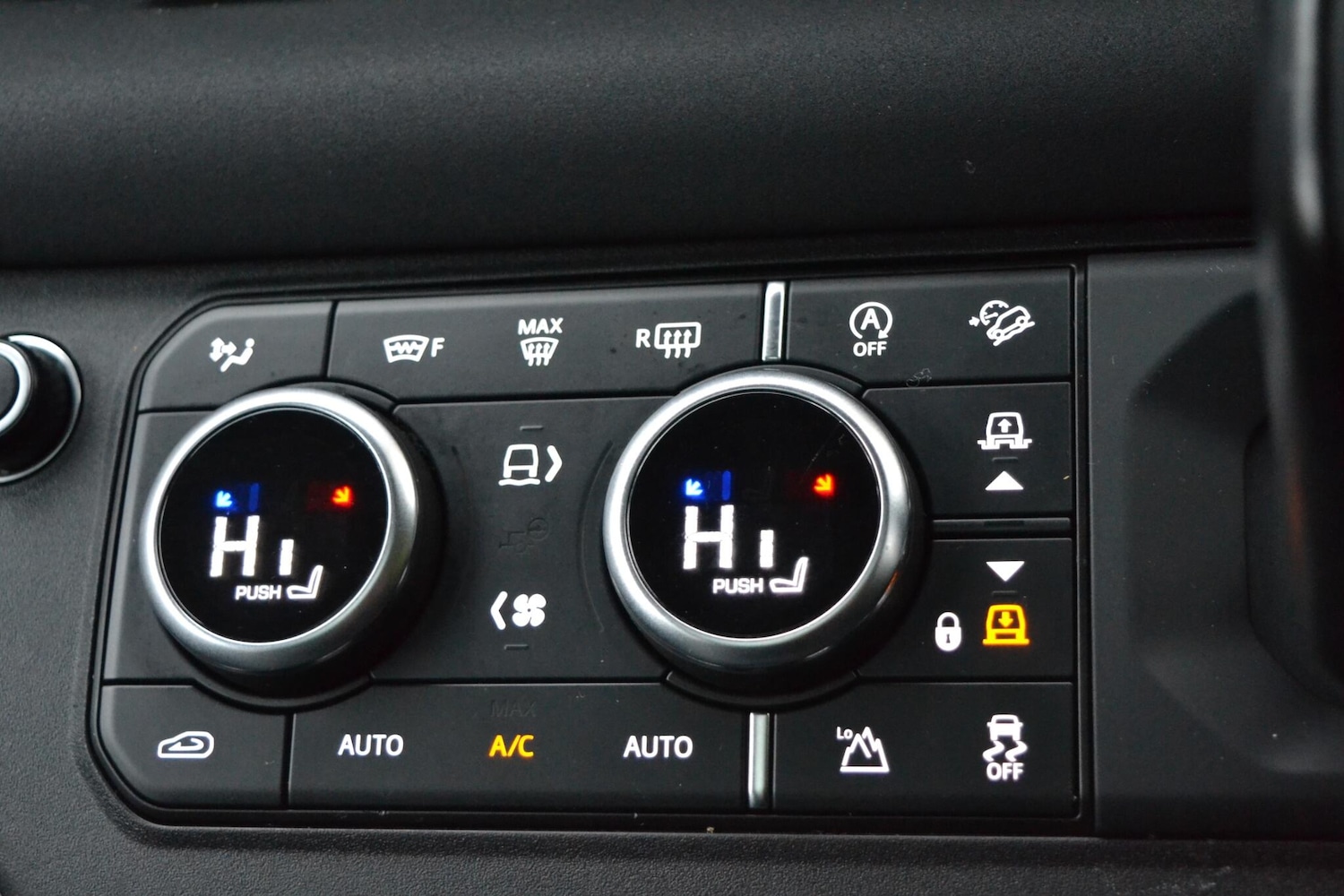 Used Land Rover Defender 110 2020 for sale - 77238381: Photo 52