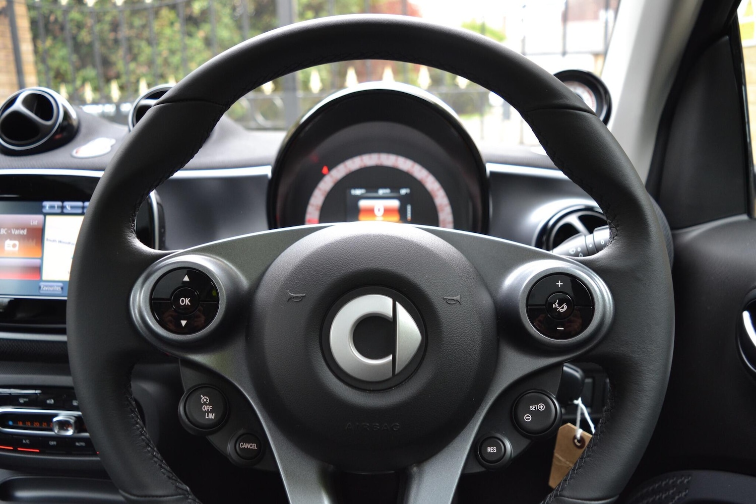 Used smart fortwo 2018 for sale - 76457314: Photo 6