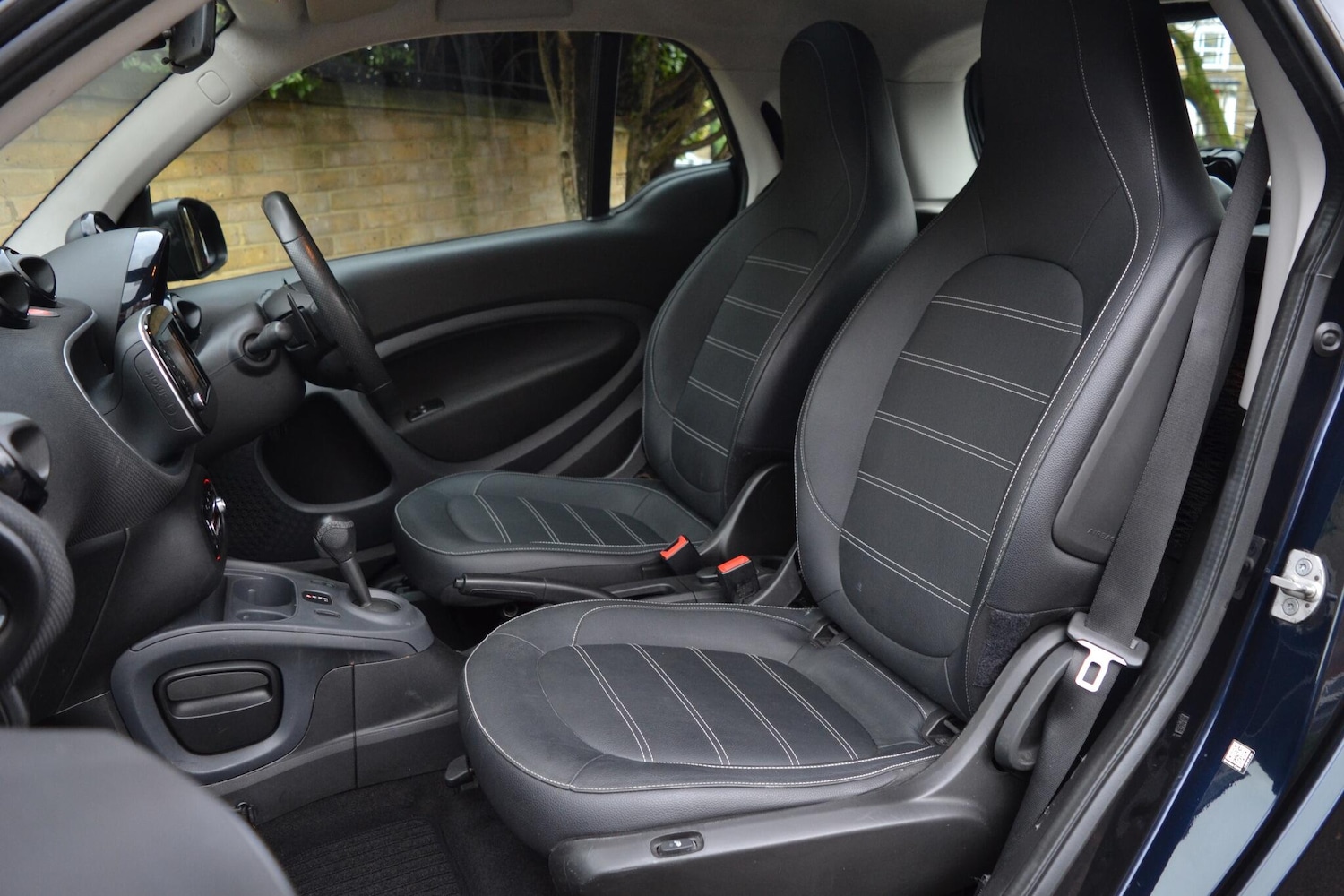 Used smart fortwo 2019 for sale - 76538451: Photo 13