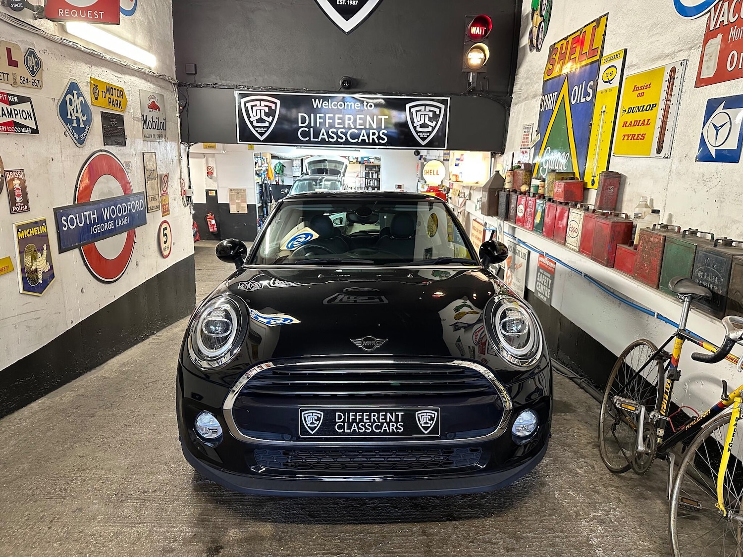 Used MINI Hatch 2019 for sale - 76377436: Photo 1