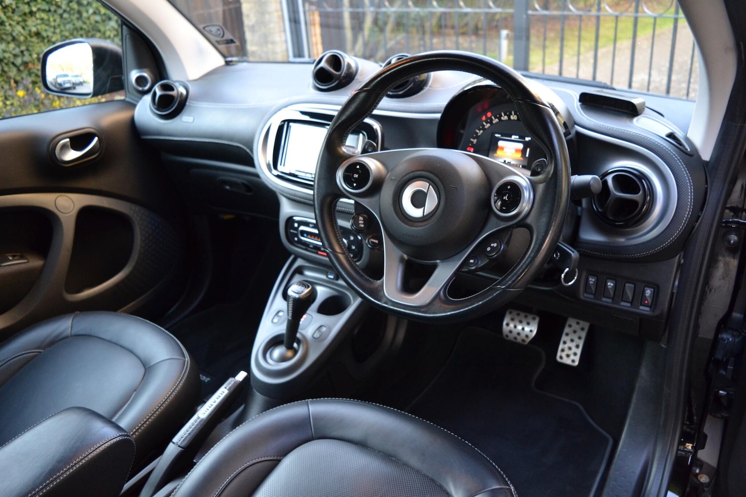 Used smart fortwo 2016 for sale - 78033984: Photo 4