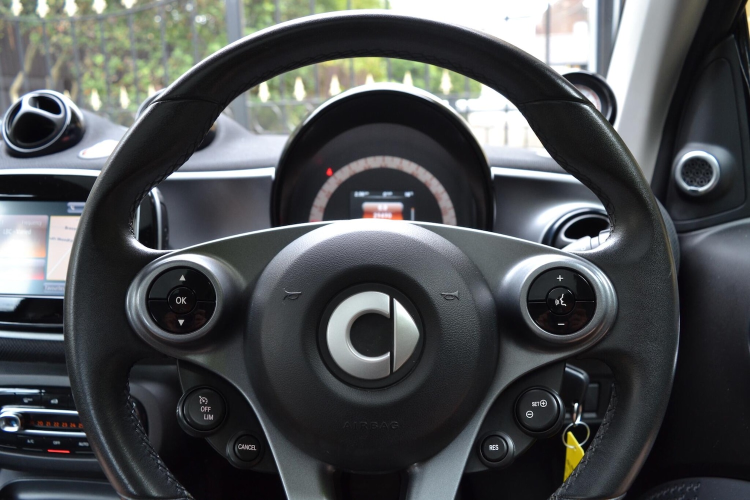 Used smart fortwo for sale - 77883330: Photo 5