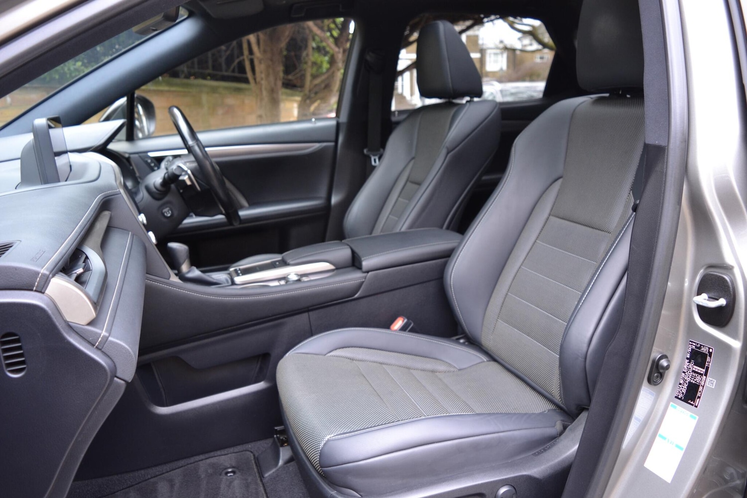 Used Lexus RX 2021 for sale - 77586374: Photo 24