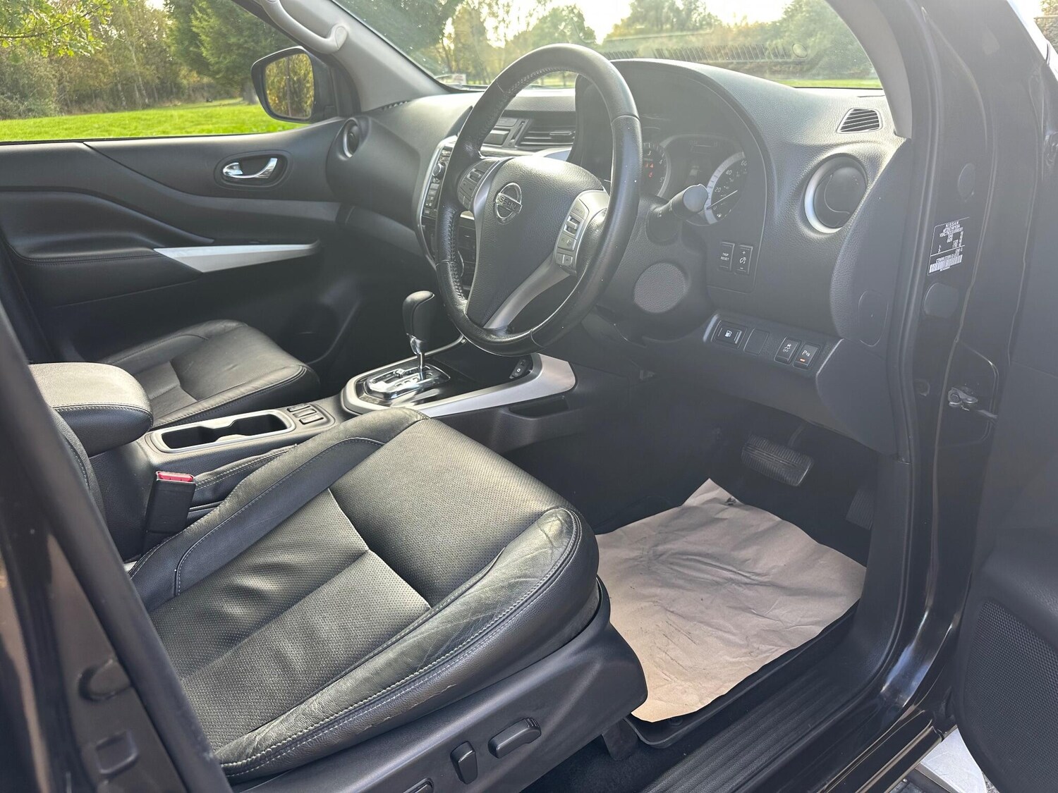 Used Nissan Navara 2018 for sale - 76378115: Photo 15