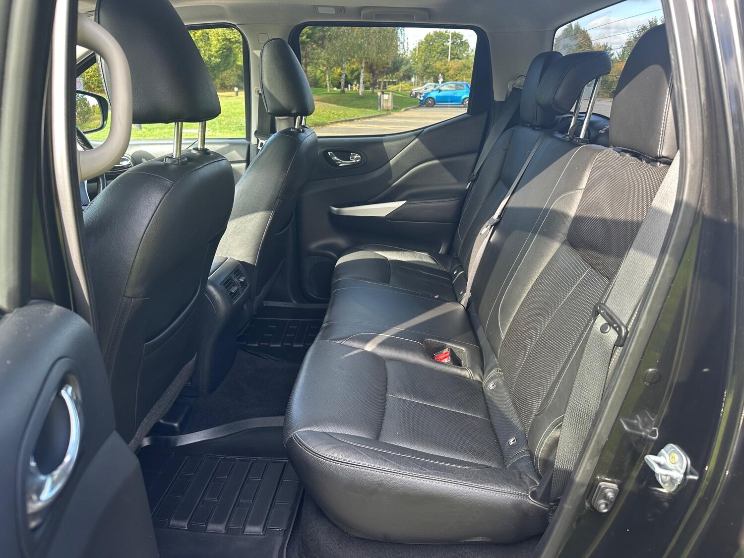 Used Nissan Navara 2018 for sale - 76378115: Photo 19