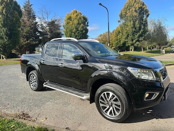 Used Nissan Navara 2018 for sale - 76378115: Photo
